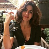 Nesrin cavadzade