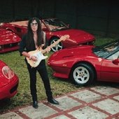 YNGWIE  FERRARI (1).jpg