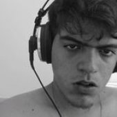 Tyar B&W