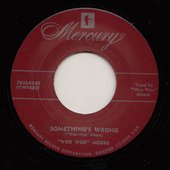 rnb_45_woo_woo_moore_-_somethins_wrong__18920.jpg