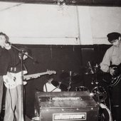 Nijinsky_Folie_live_in_the_80s