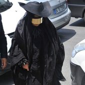 Bülent Ersoy Attends a Funeral, 2015