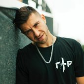 Гарри Топор