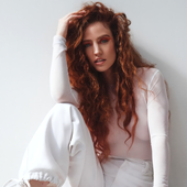 Jess Glynne