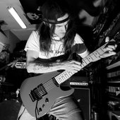 rod_of_correction_guitars.JPG