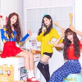 1st Single Album [MILKSHAKE]