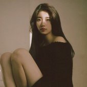 Suzy - Holiday