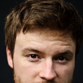 JakobMayer_Profilbild_3456-x-5184_small-e1426262186698.jpg