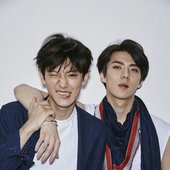 3a270ff39c86d1c70121d406f30d9673--exo-couple-korean-magazine.jpg