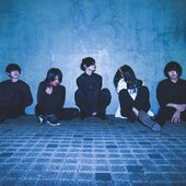 blue edge emotion01.jpg