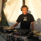 djst