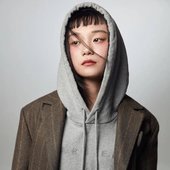张羽涵Leezi