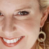 Fiona Campbell.jpg