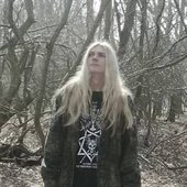 40f7_1.jpg