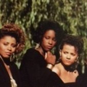new-choice-yo-lisa-warner-bros.jpg