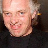 Dr. The Rik Mayall, Pan-global phenomenon