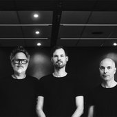 tonnenvonhall_bandphoto-1024x615.jpg