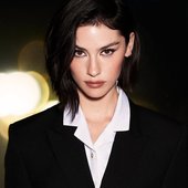 Gracie Abrams
