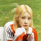 SIA JIWOO