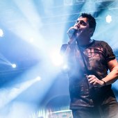 hardline-live-frf-vi-002.jpg