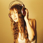 yoko.jpg