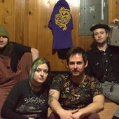0035105414_10.jpg