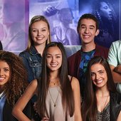 backstage-fotos-estreno-serie-disney-channel.jpg