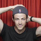 Grant Gustin 