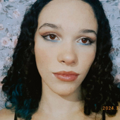 AnnaAbolinho 的头像