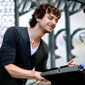 Gotye, live