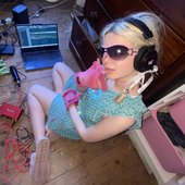 avatars-HySIK2jfVbdAMVAT-sbS9zg-original.jpg