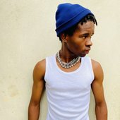 Cloudy Manteen chains