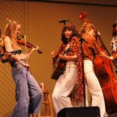 Molly Tuttle And Golden Highway live in Galax, VA