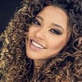 gabriela-gomes-500x298.jpg