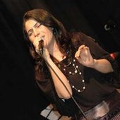 Rojda, singer of Koma Gulên Xerzan