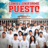 CON EL UNIFORME PUESTO