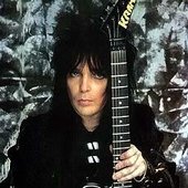 Mick Mars