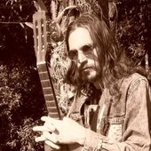 Juliano Hippie_.jpg