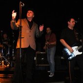 The G-Men live - Dell, Mark and Andy in action