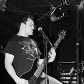 Max - Bass