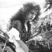 Donella_Del_Monaco_with_OpusAvantra_70s_pix