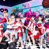 dee90e_126ee65b141f4050b70220aac3cb180e~mv2.jpg