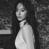 b&w