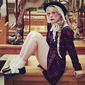 PETITE MELLER