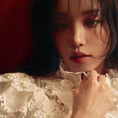YUQI for BOBOSNAP - October Issue 17