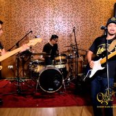 Gugun Blues Shelter 2