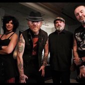 The Mahones.jpg