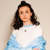 LUCY-DEAKIN-SQ.jpg