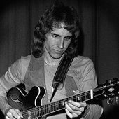 Larry Carlton_19.JPG