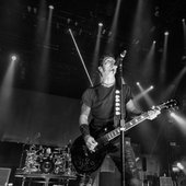 Sully - Godsmack - from the Fall 2010 Oracle Tour - 9